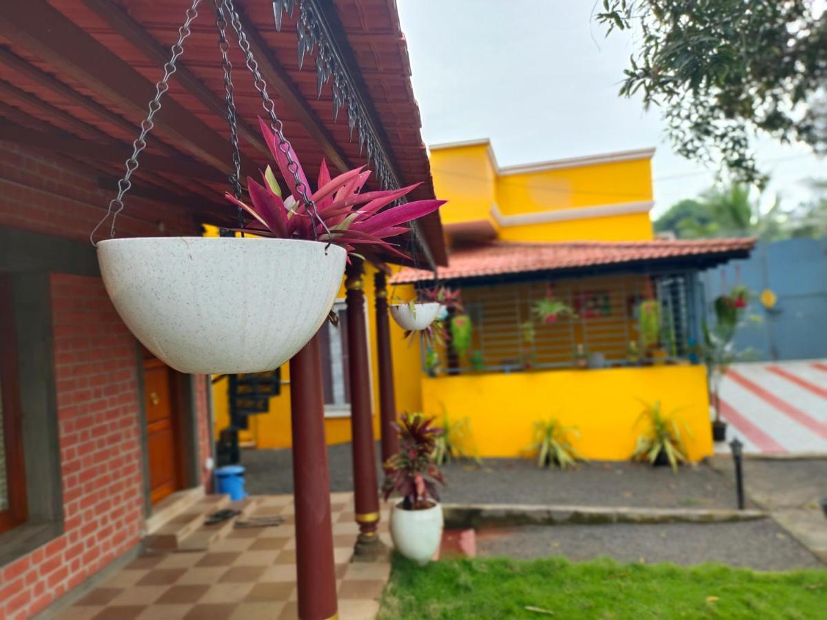 אורוויל De Asian Villa Pondicherry מראה חיצוני תמונה